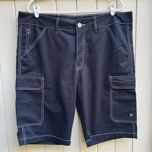 True Religion men's Logo cargo shorts black sz 38